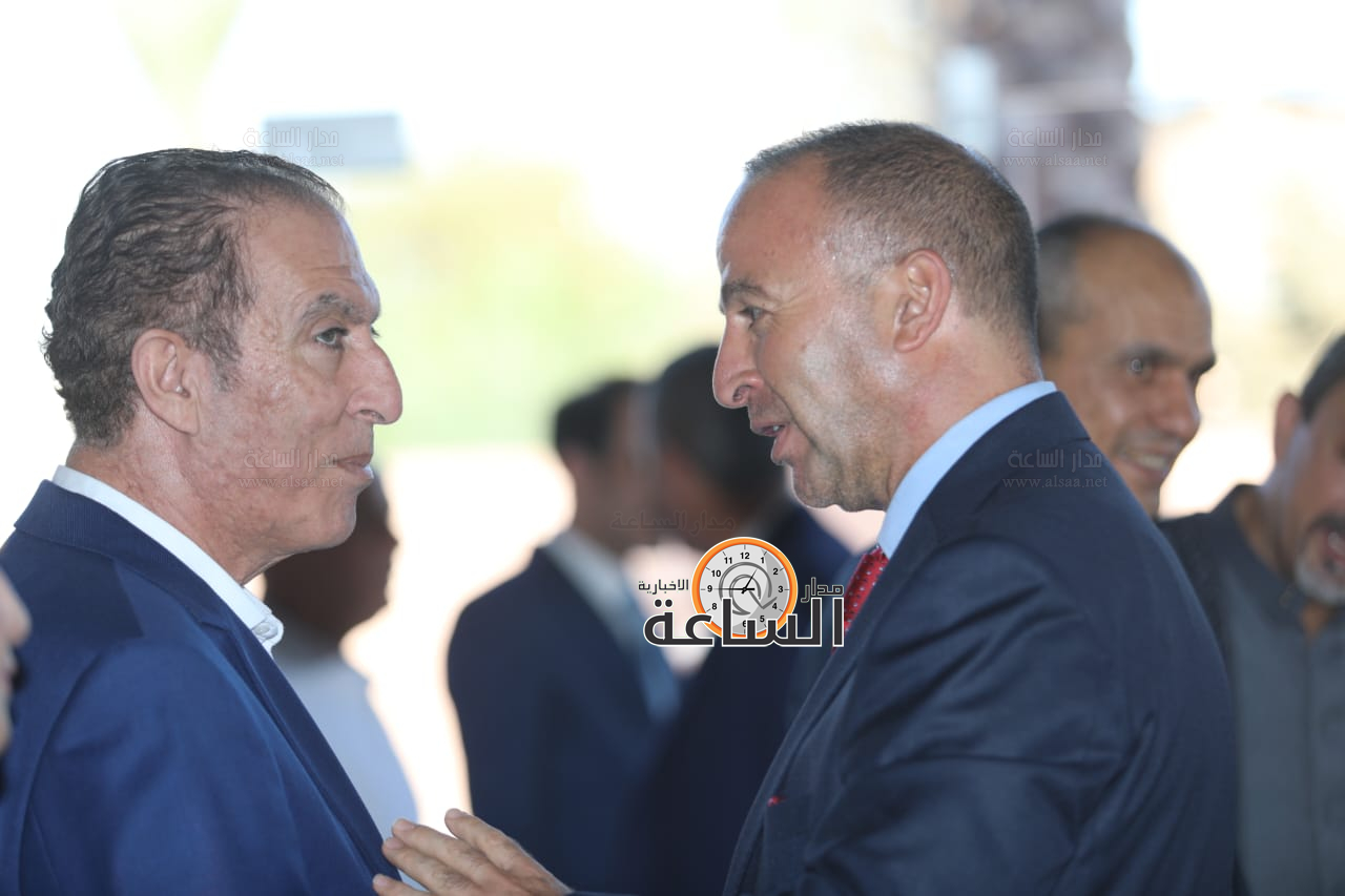 Madar Al-Saa Images 0.9093534615507219