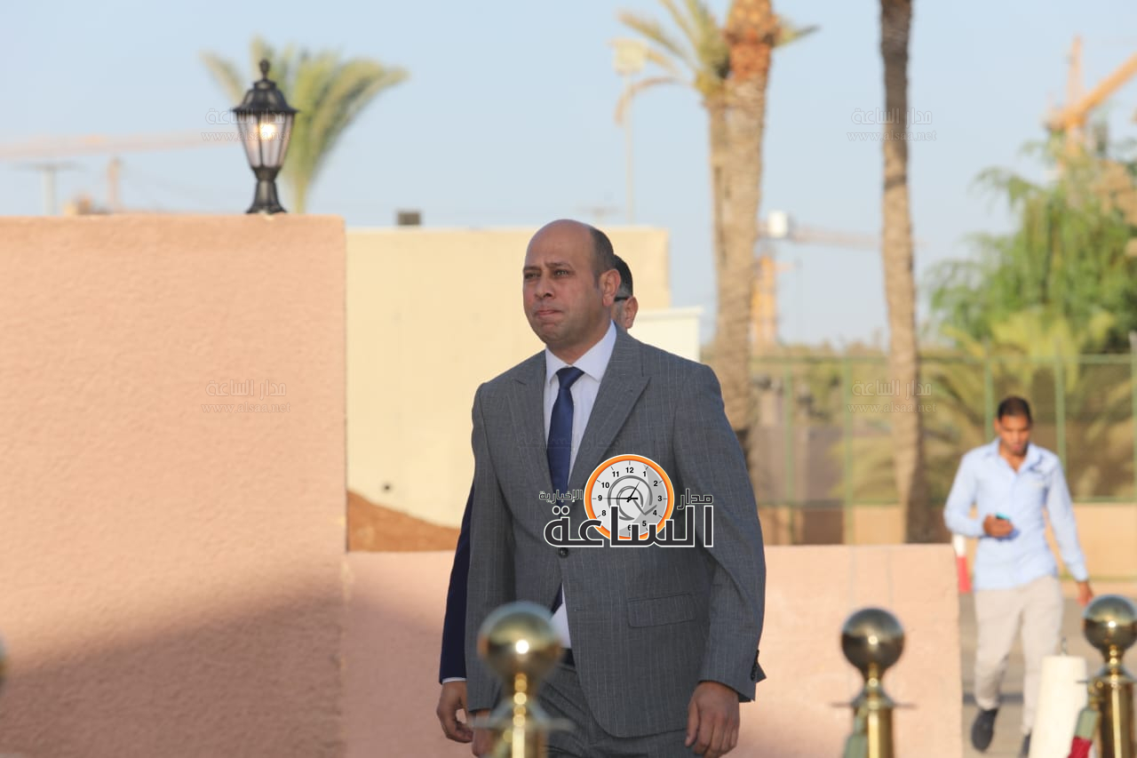 Madar Al-Saa Images 0.7324636289429285