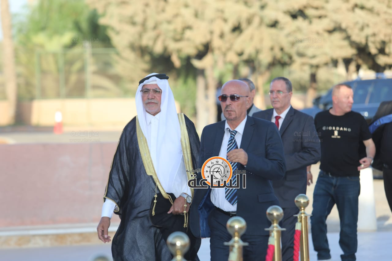 Madar Al-Saa Images 0.010271643138168196