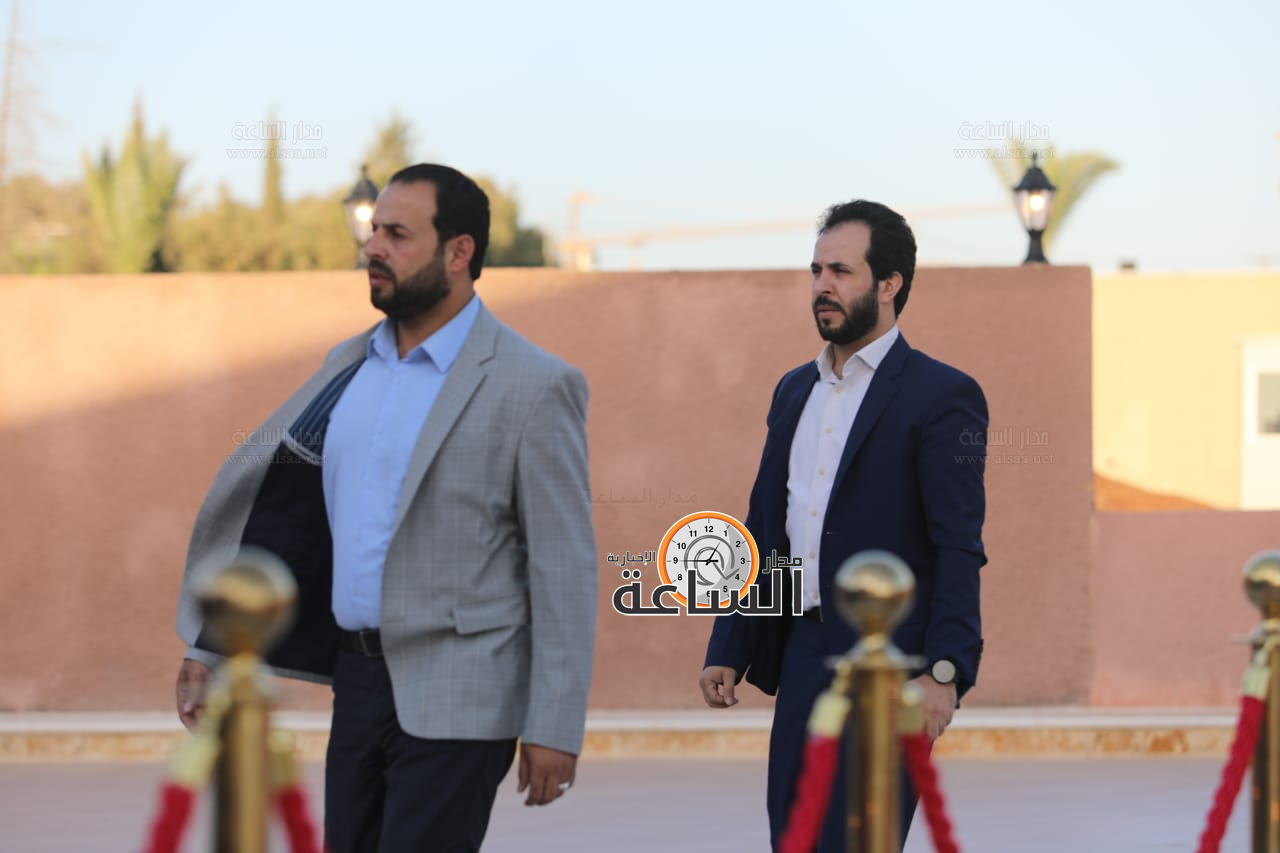 Madar Al-Saa Images 0.7838863269000518