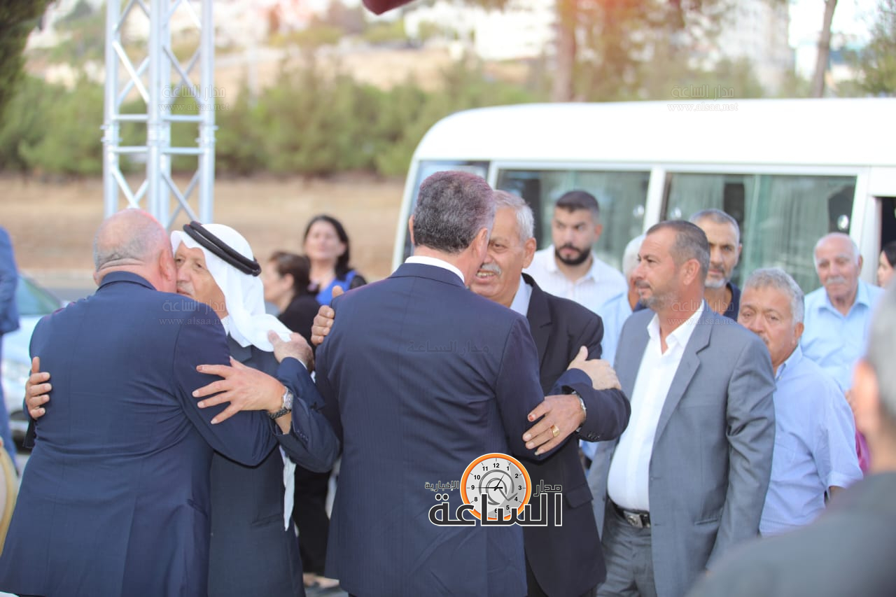 Madar Al-Saa Images 0.9349196316966435