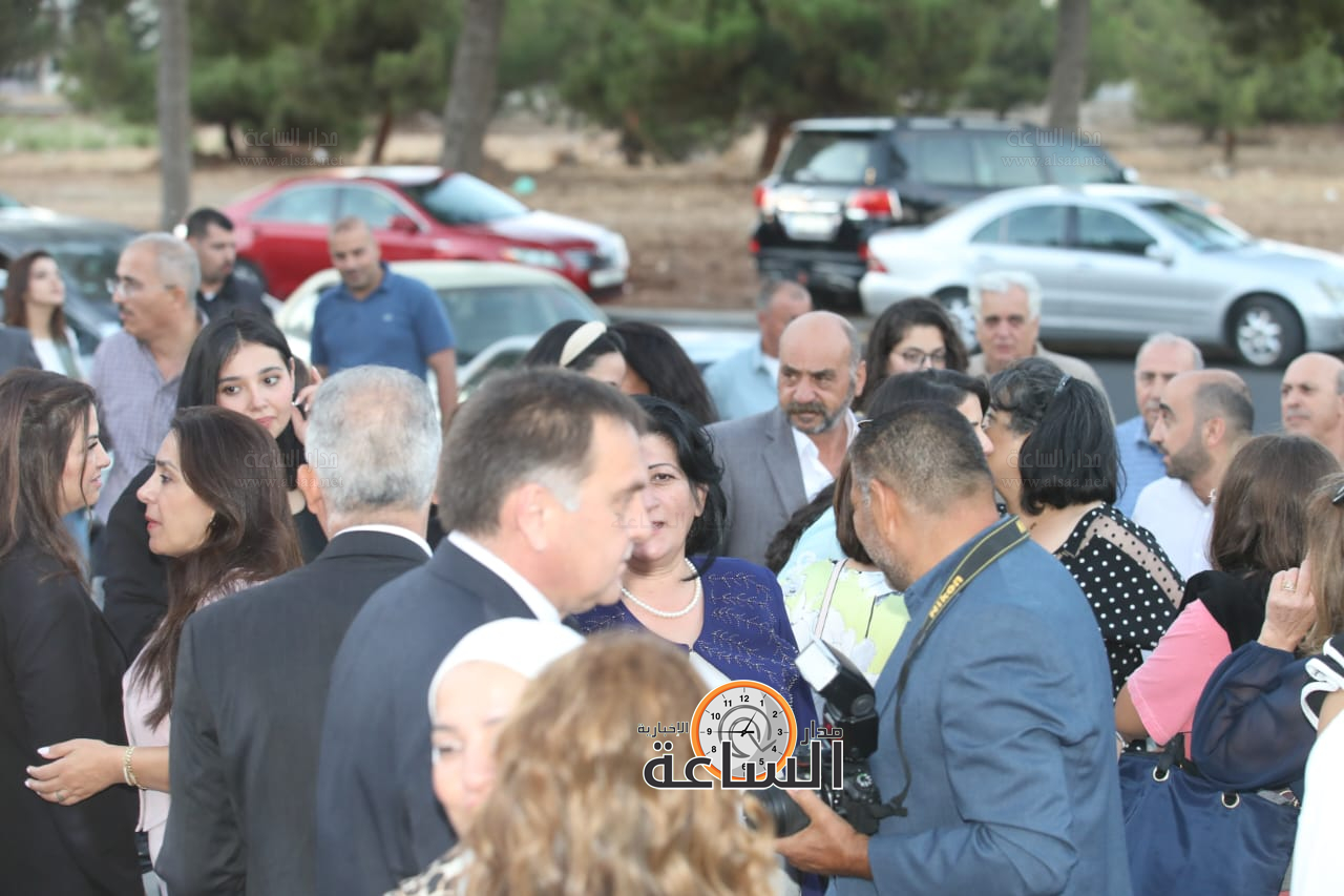 Madar Al-Saa Images 0.8074110237150618