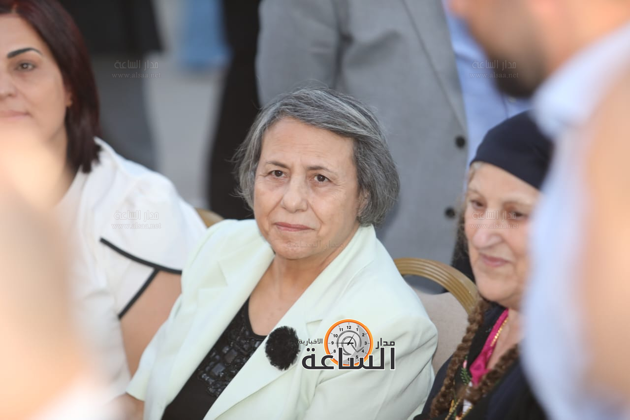 Madar Al-Saa Images 0.23387726448389157