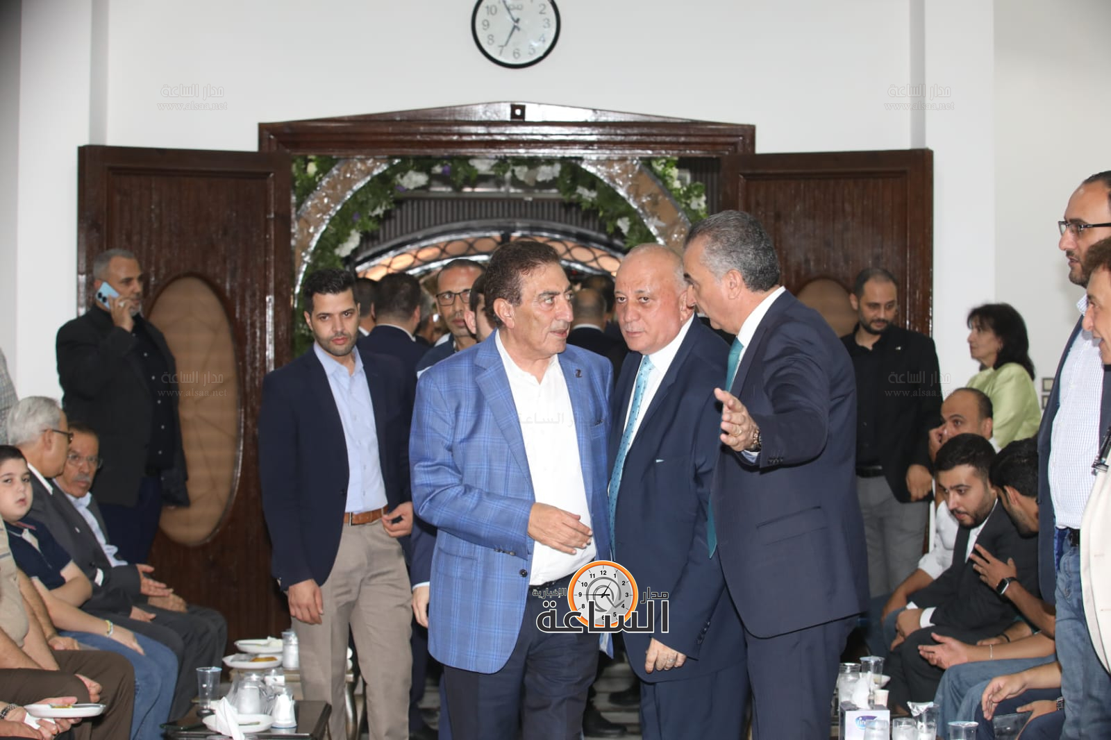 Madar Al-Saa Images 0.1500835159468532