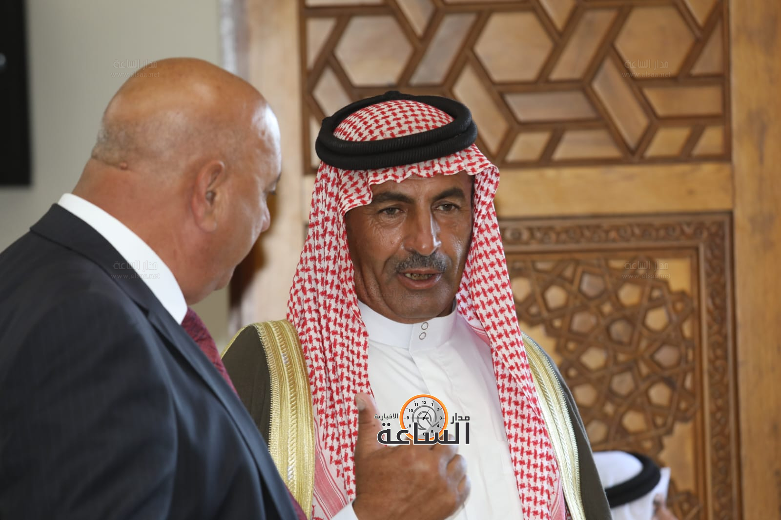 Madar Al-Saa Images 0.16286229327037116