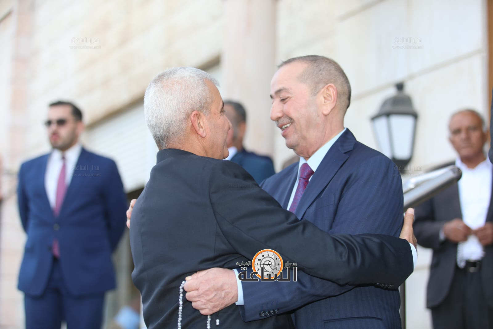 Madar Al-Saa Images 0.5107265343111842