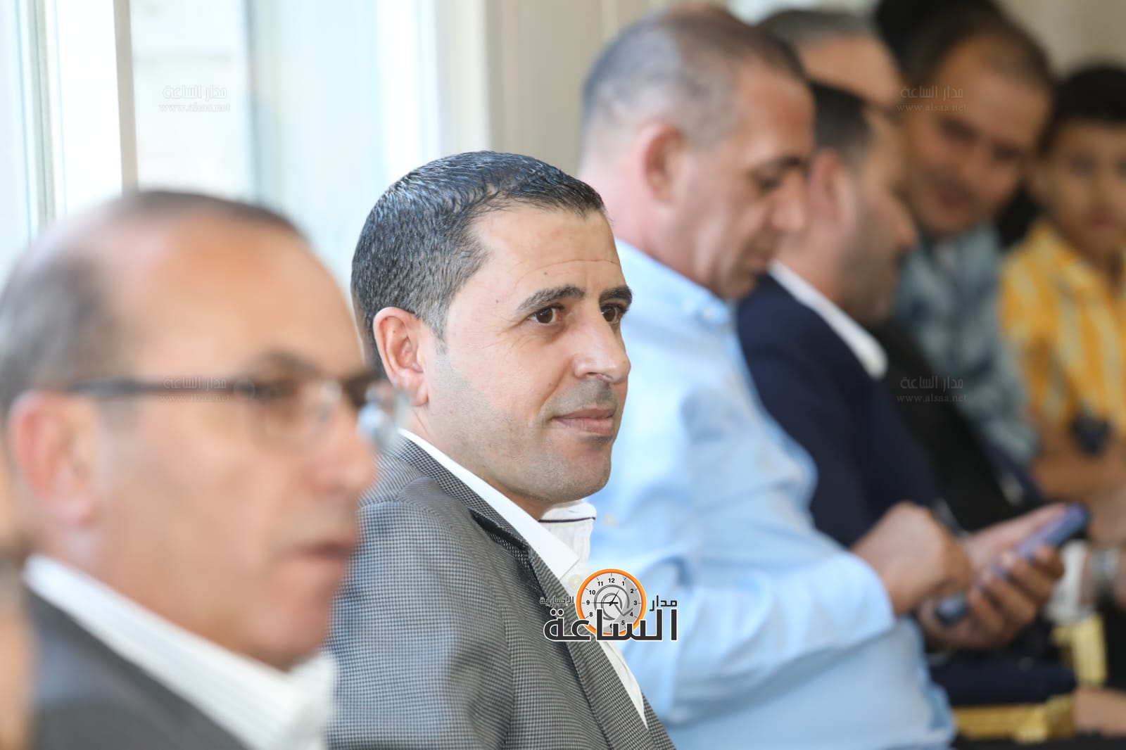 Madar Al-Saa Images 0.9622738315783732