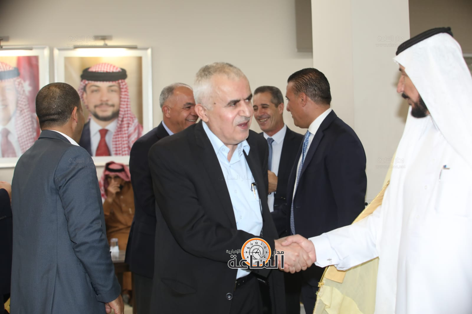 Madar Al-Saa Images 0.9162257665557159