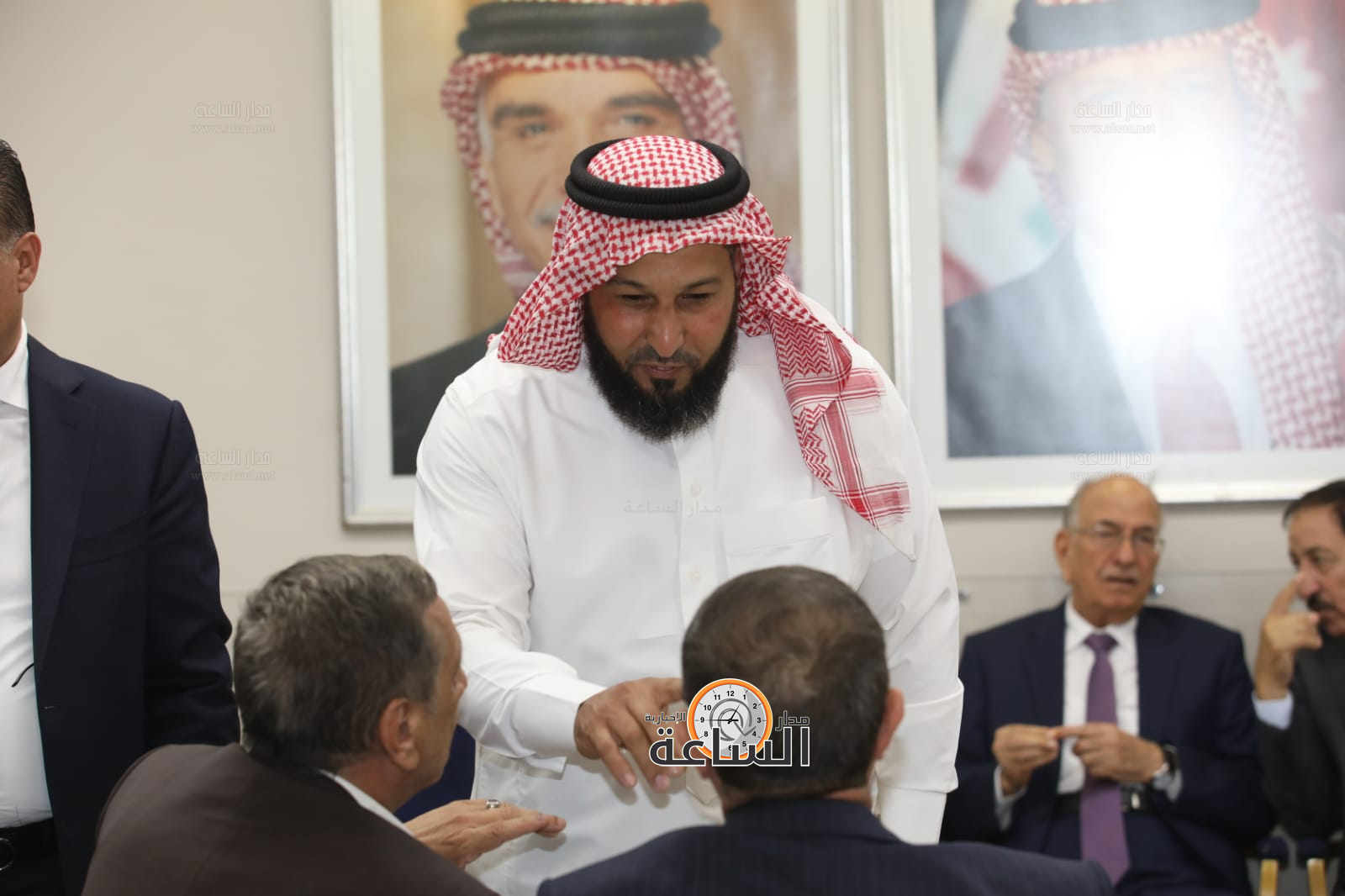 Madar Al-Saa Images 0.5561537101006606