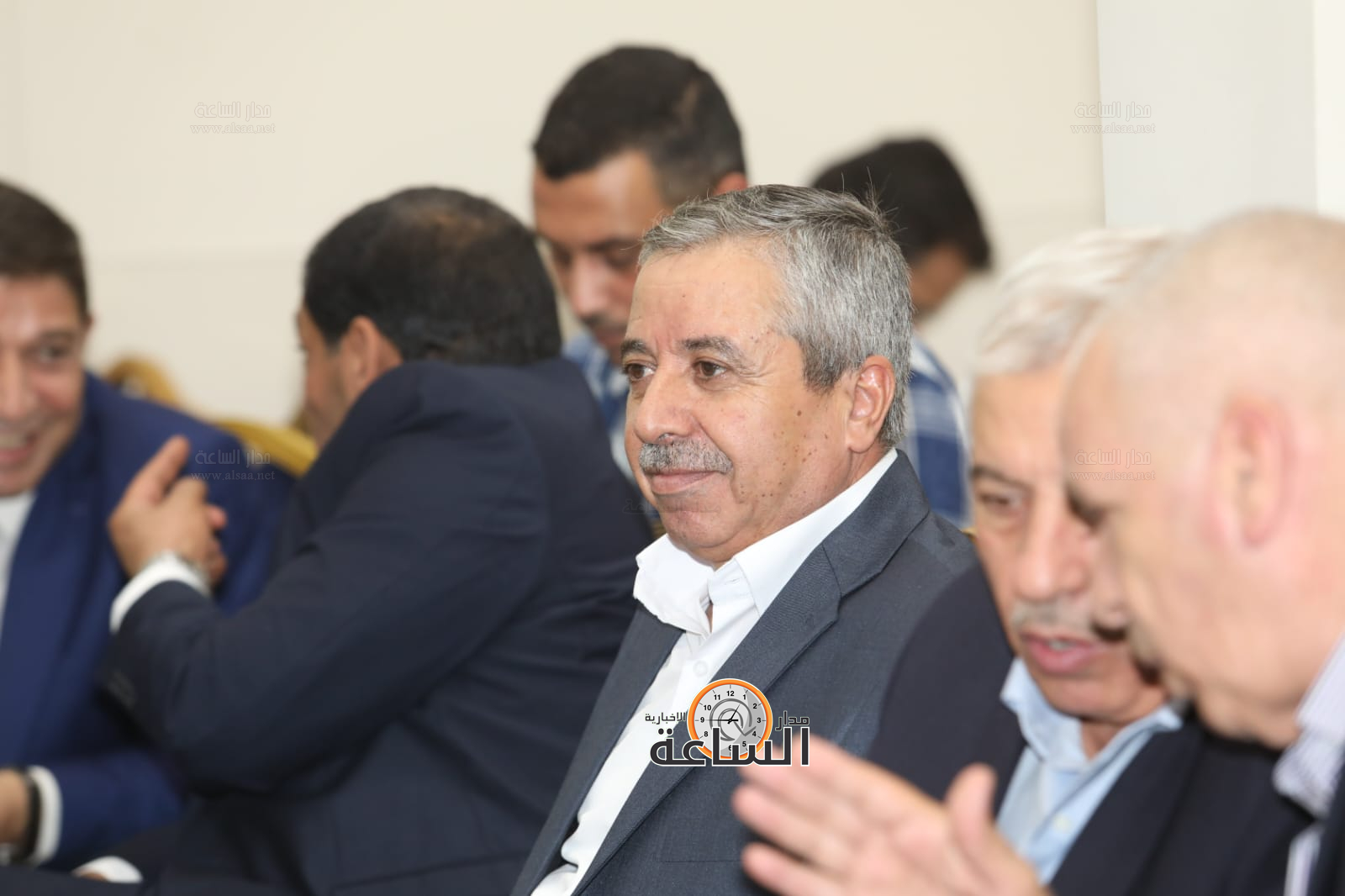 Madar Al-Saa Images 0.09585153406547398