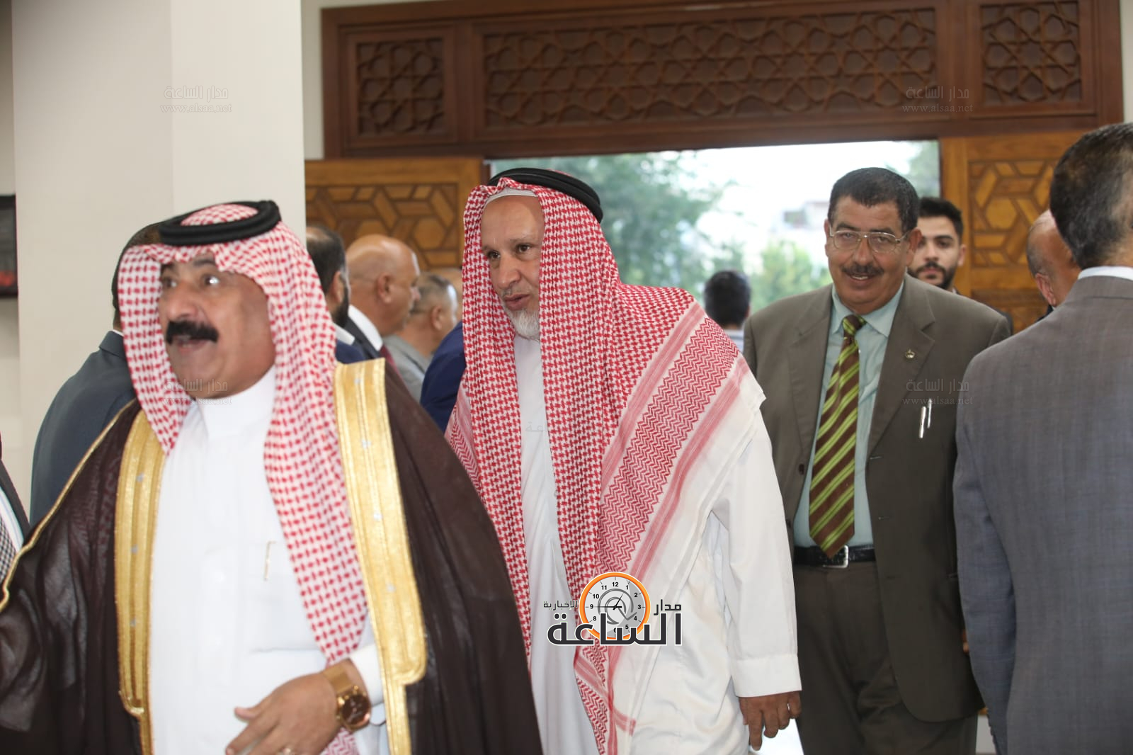 Madar Al-Saa Images 0.2363560245674503