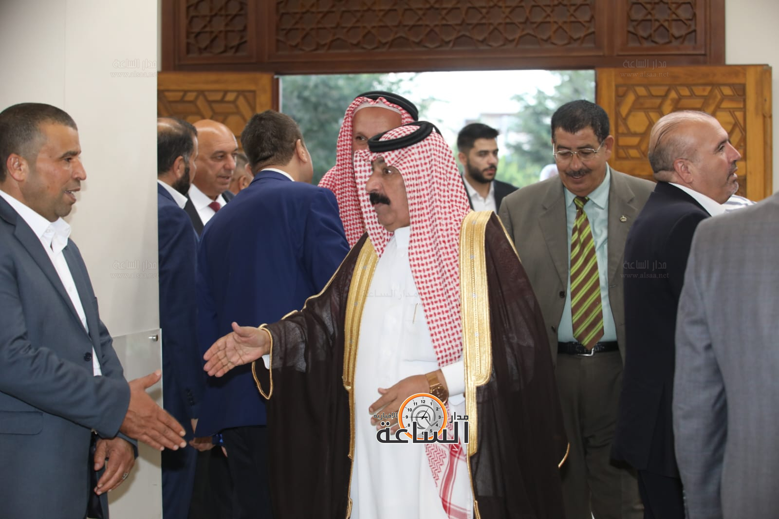 Madar Al-Saa Images 0.04120308827825969