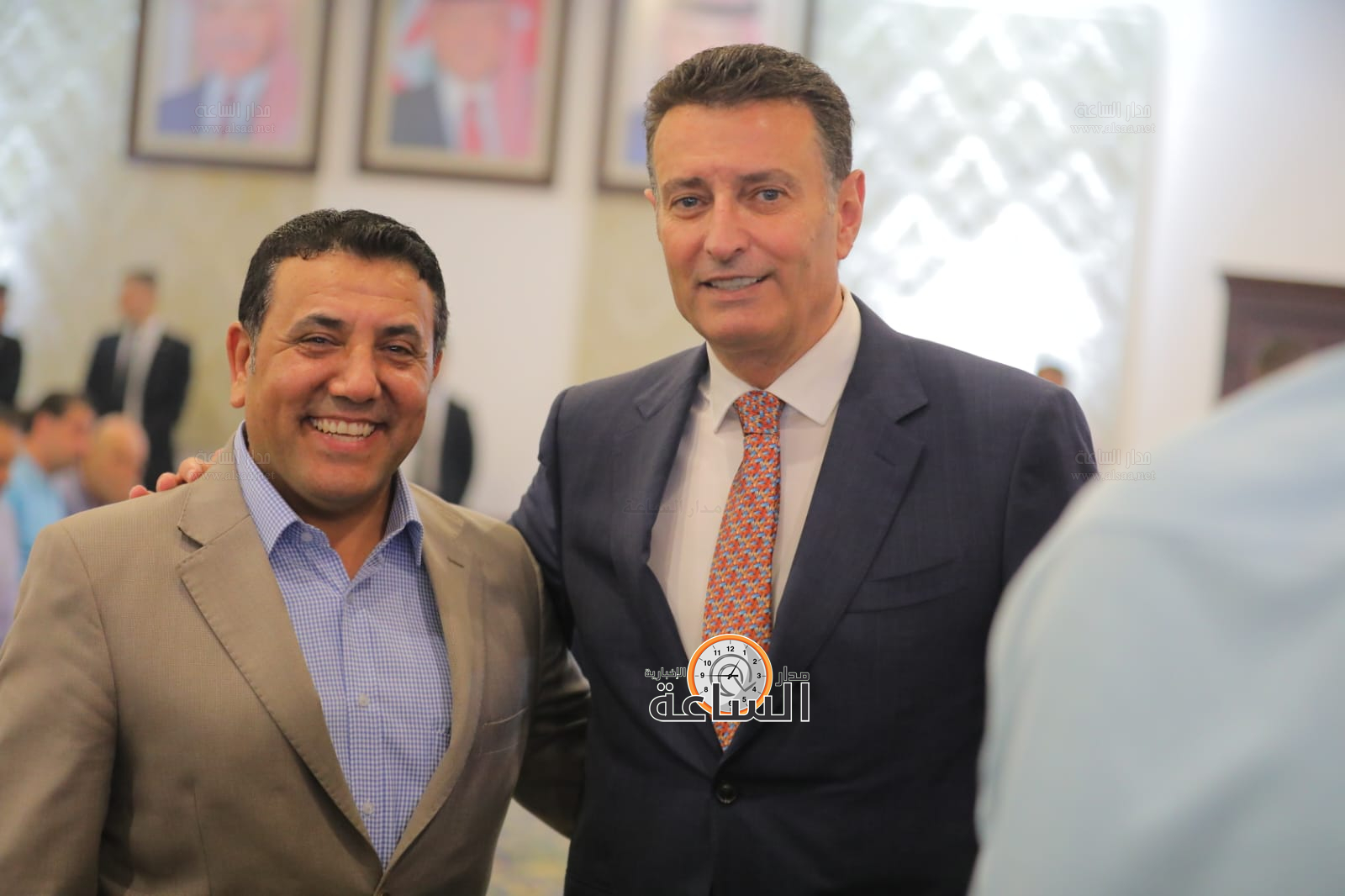 Madar Al-Saa Images 0.9364036048171545