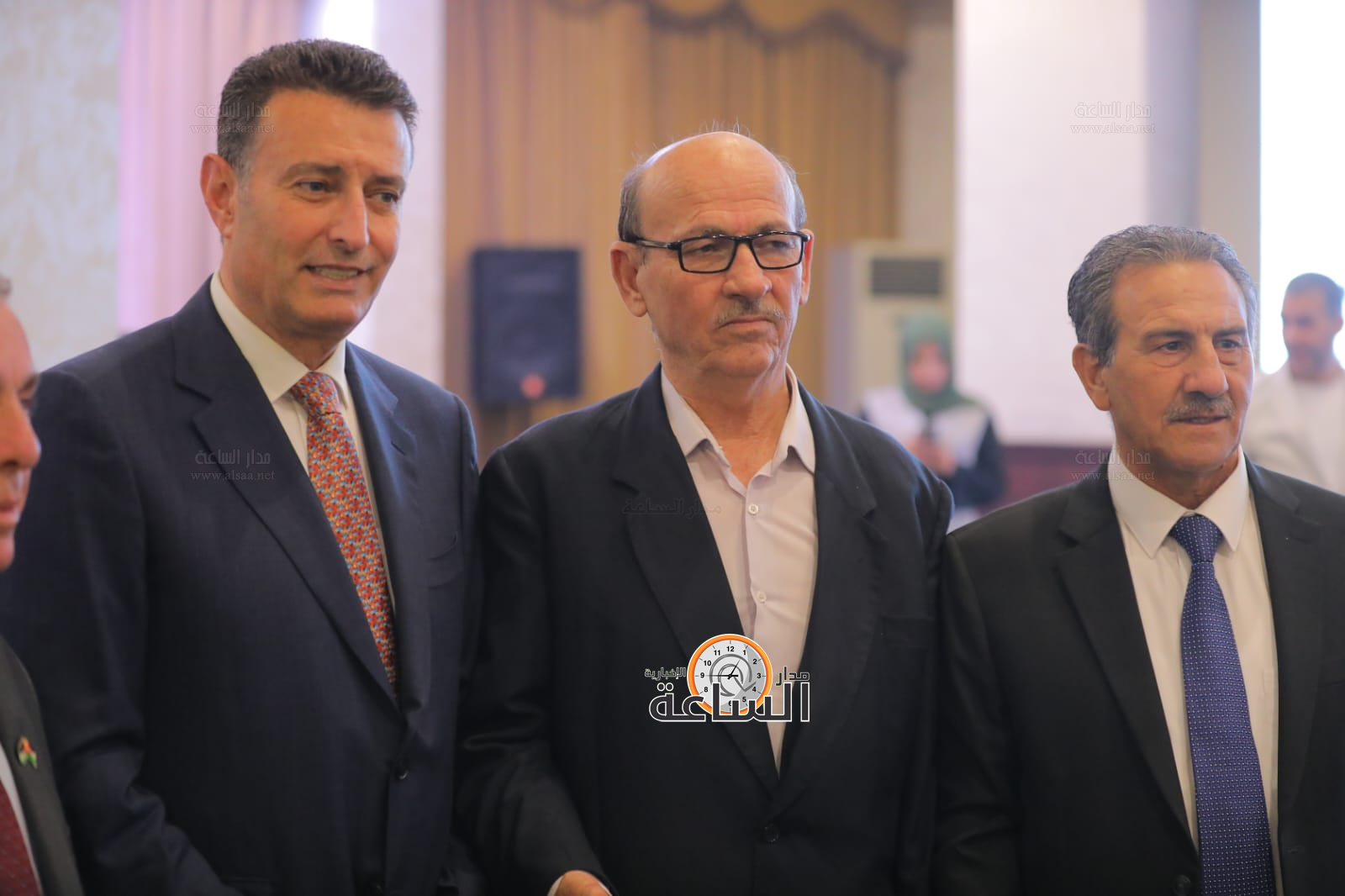 Madar Al-Saa Images 0.4443165696446456