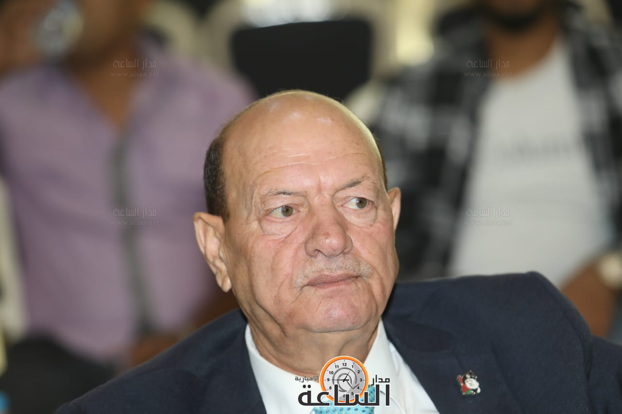 Madar Al-Saa Images 0.35807075793738496