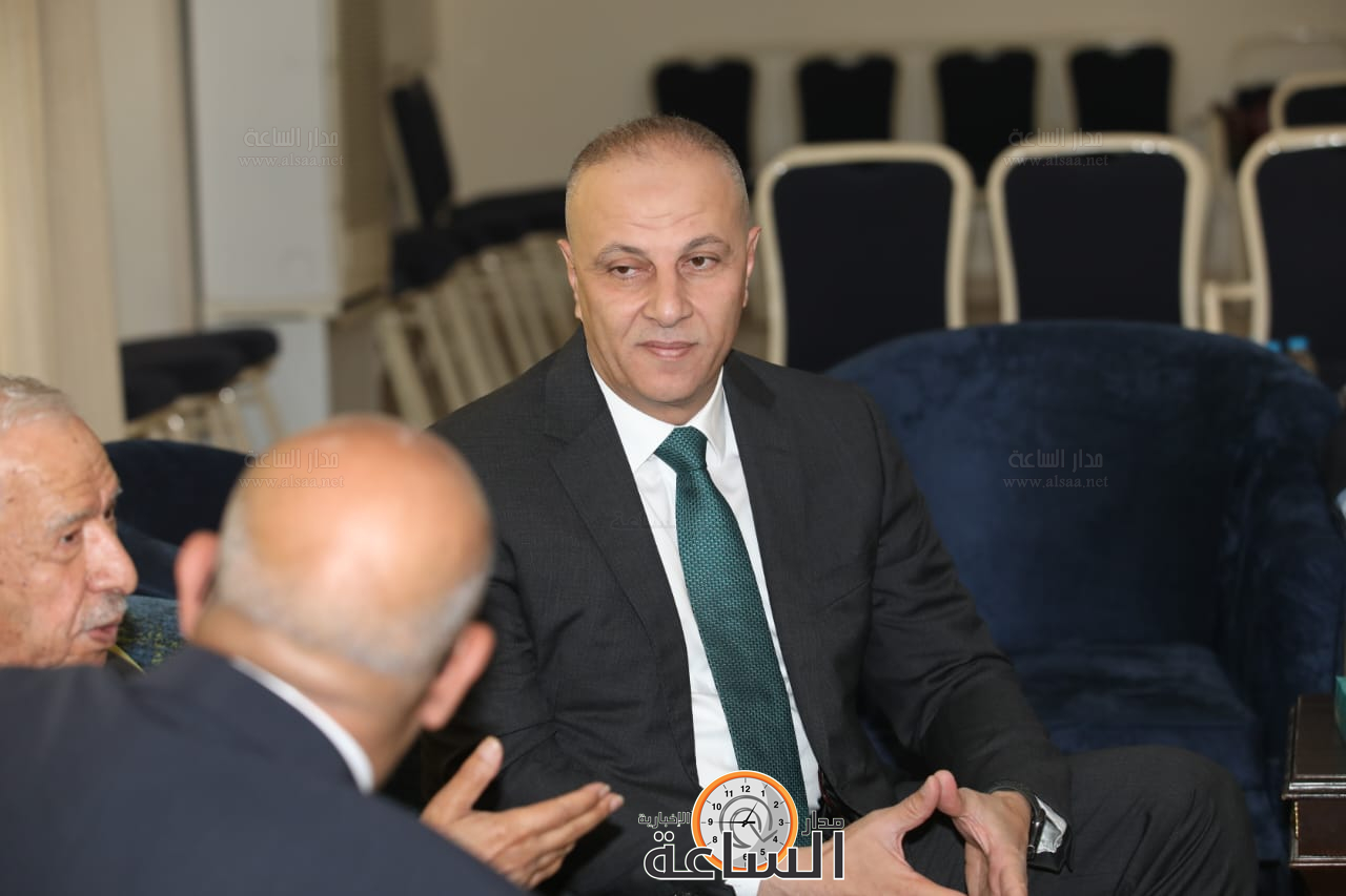 Madar Al-Saa Images 0.5286716590018368