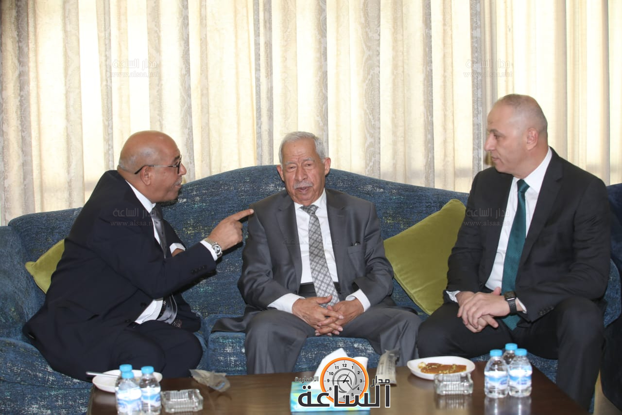 Madar Al-Saa Images 0.755136280142964