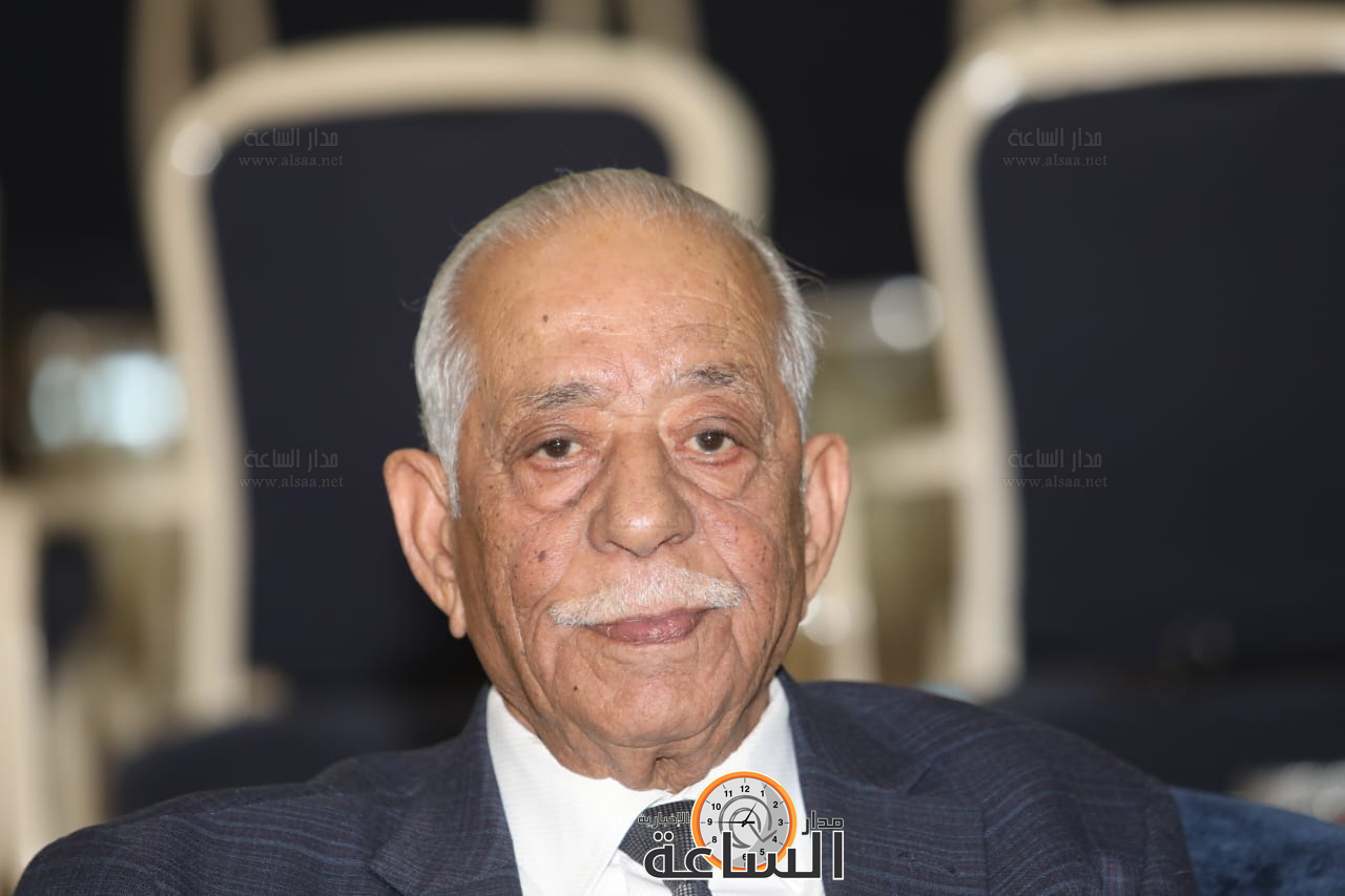 Madar Al-Saa Images 0.9192758562699133