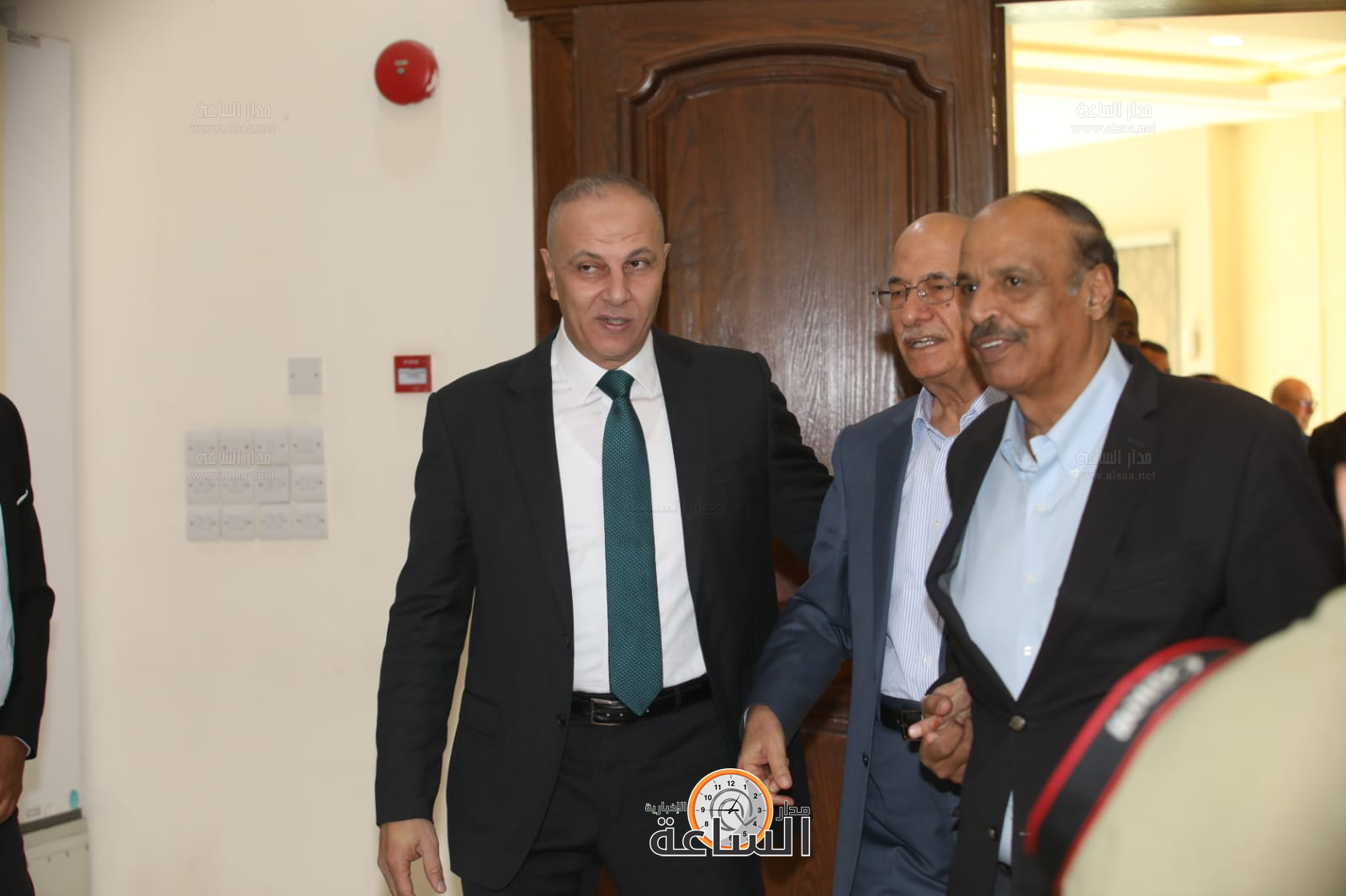 Madar Al-Saa Images 0.6022830485983104