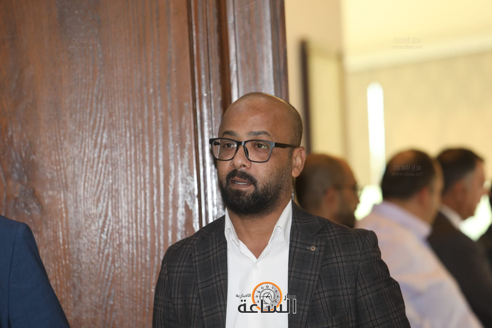 Madar Al-Saa Images 0.13608328865843067