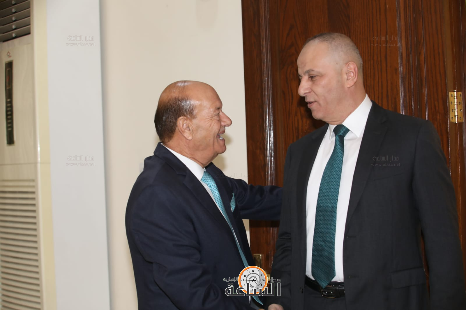 Madar Al-Saa Images 0.4728767601558541