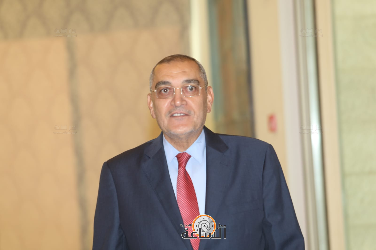 Madar Al-Saa Images 0.11504387591008469