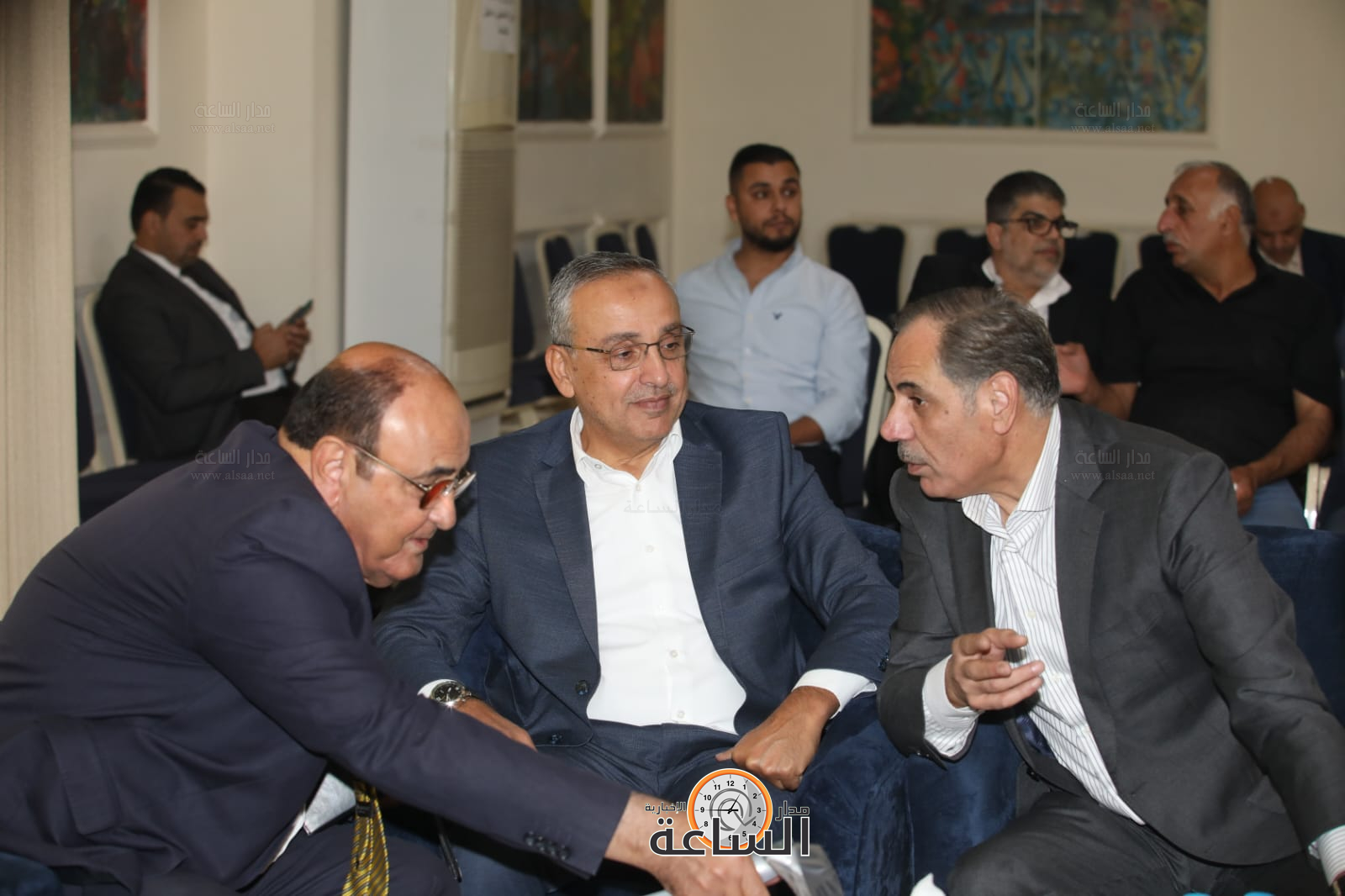 Madar Al-Saa Images 0.7611373845773115