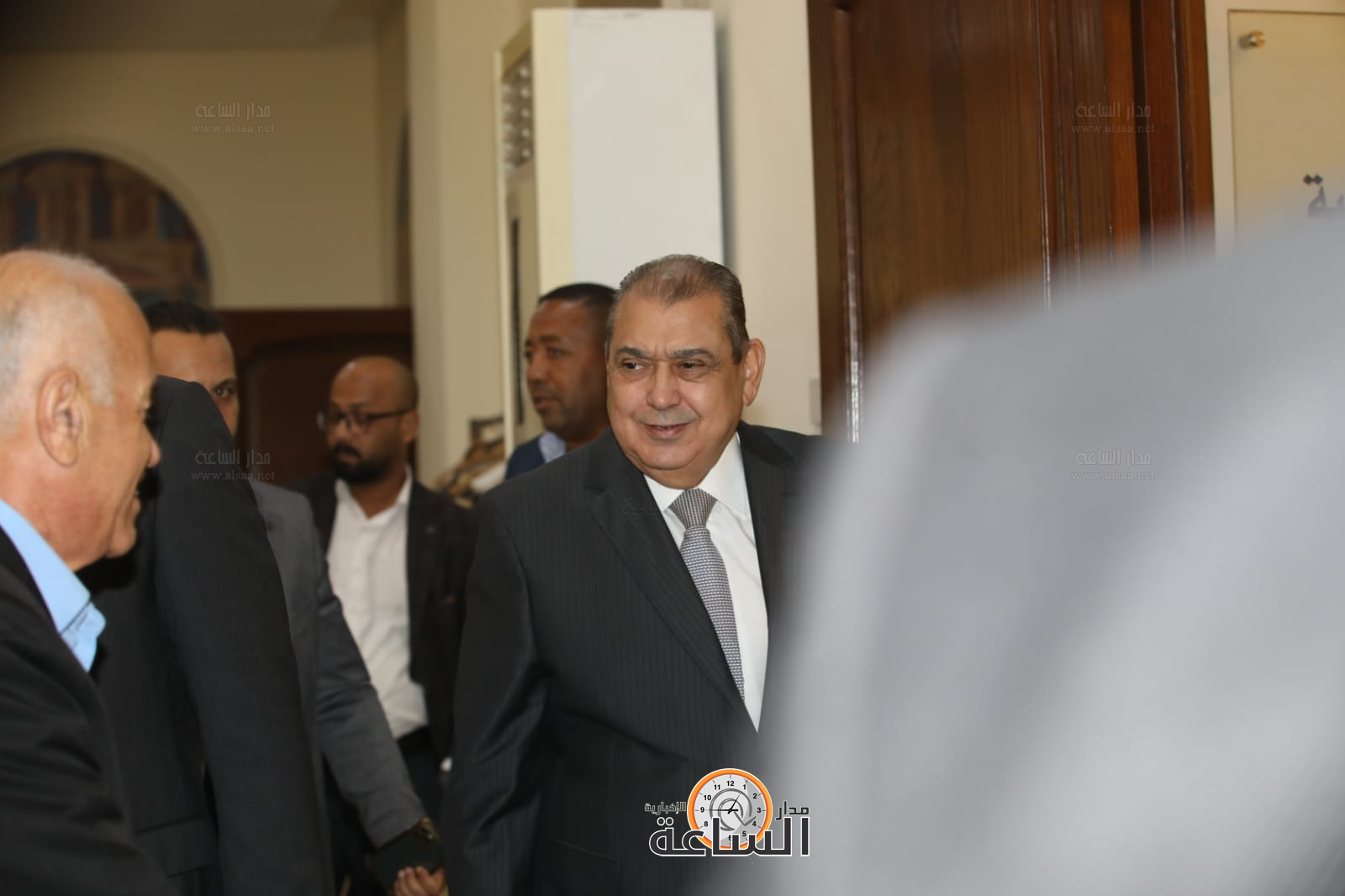 Madar Al-Saa Images 0.42732152950512625