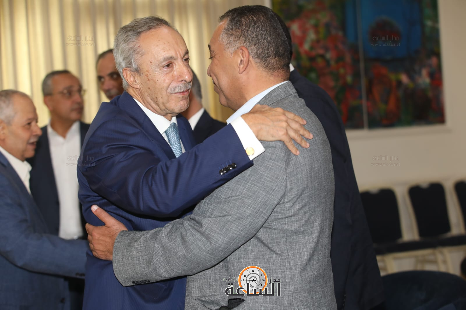 Madar Al-Saa Images 0.33336157940717626