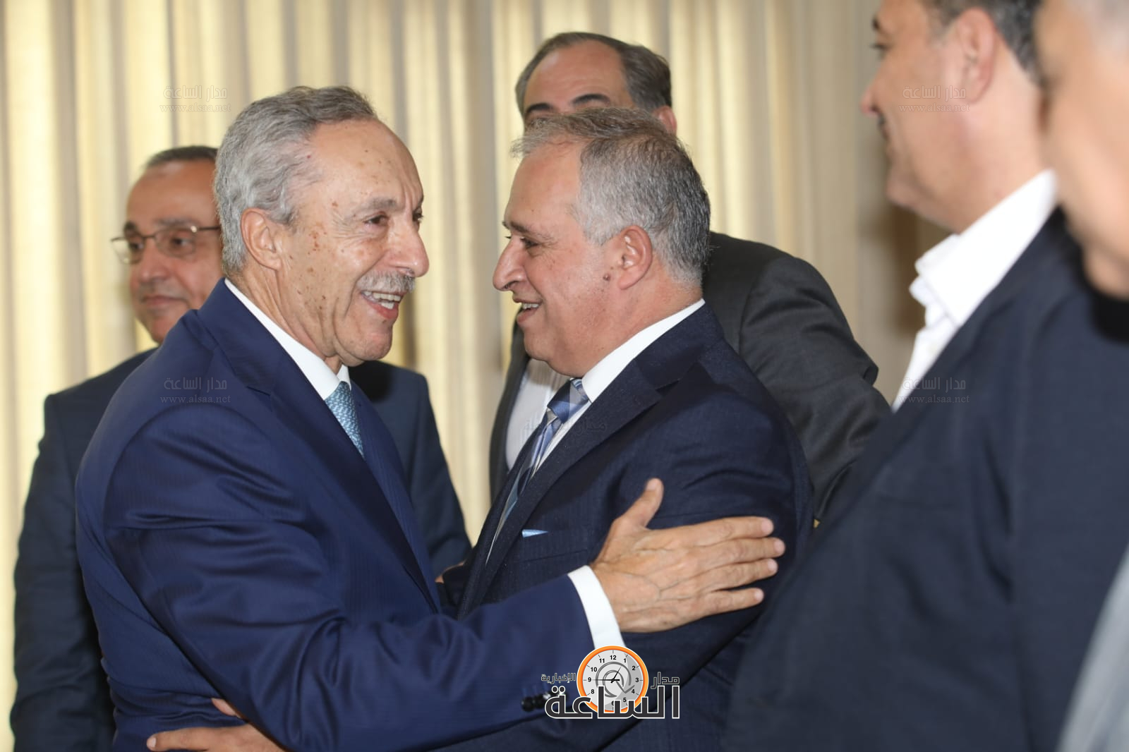 Madar Al-Saa Images 0.33561323272160526