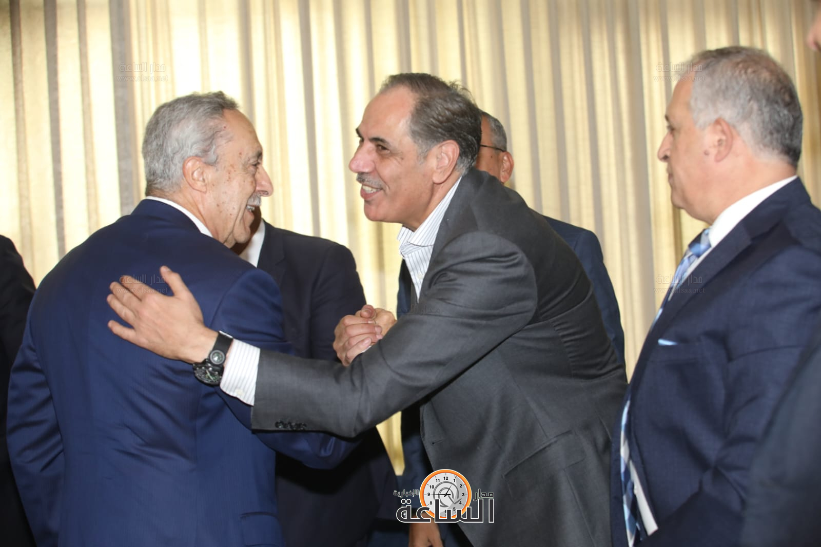 Madar Al-Saa Images 0.8052252092829555