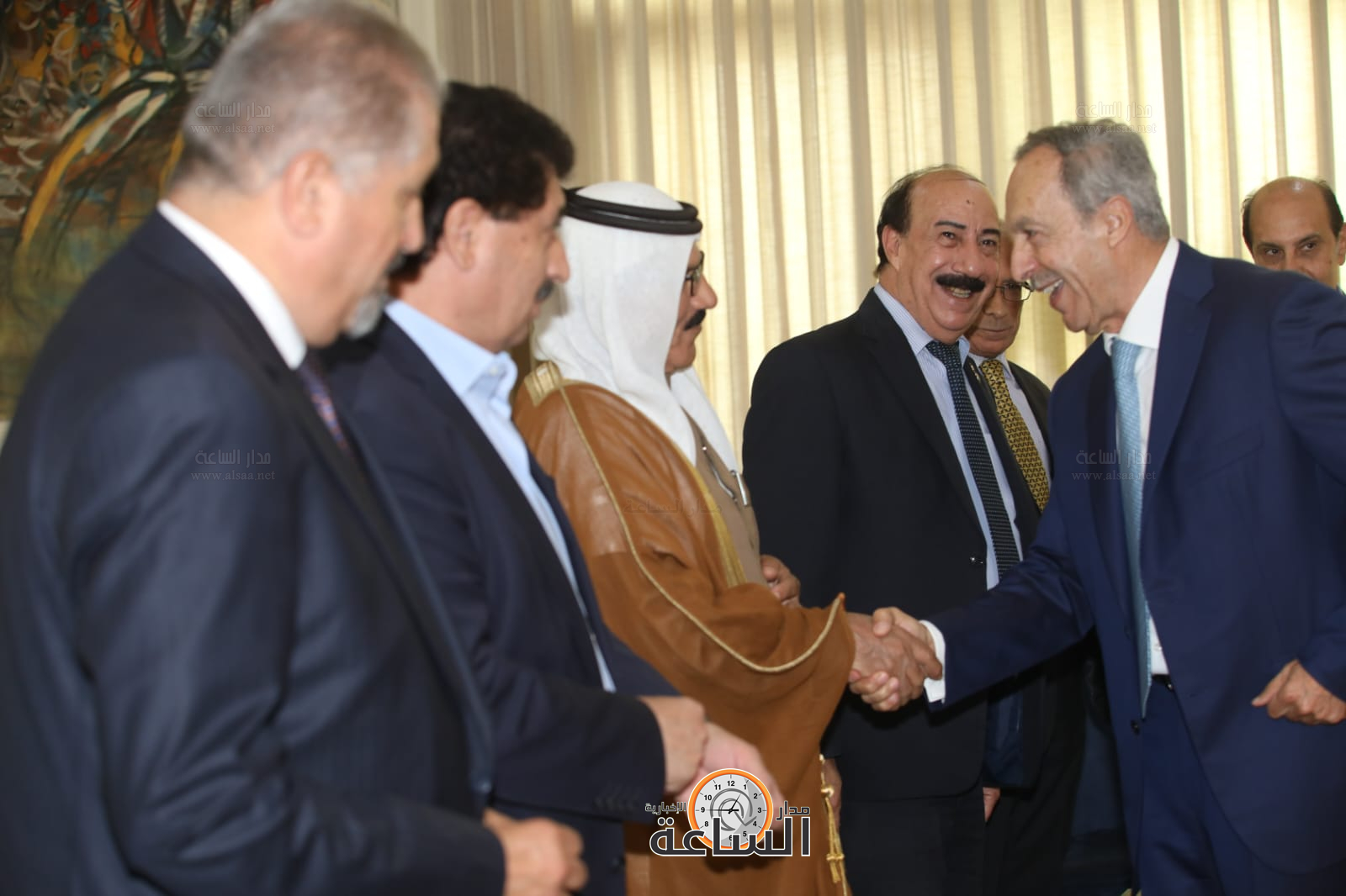 Madar Al-Saa Images 0.4524945597620458