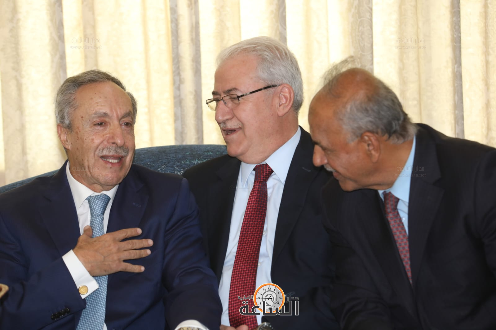 Madar Al-Saa Images 0.8831002695138621