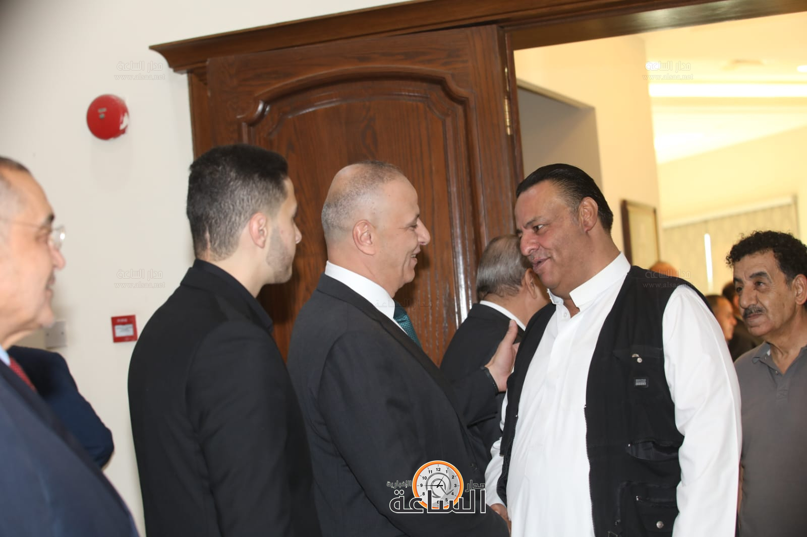 Madar Al-Saa Images 0.6125259695476648