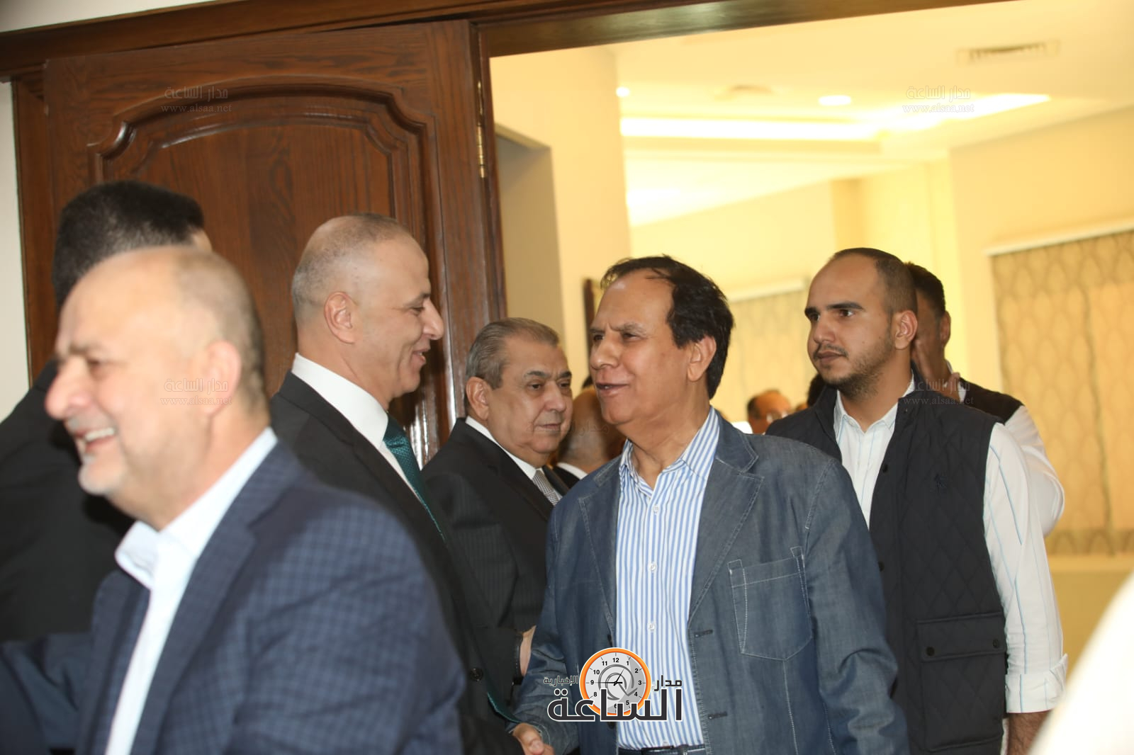 Madar Al-Saa Images 0.4131980889343392