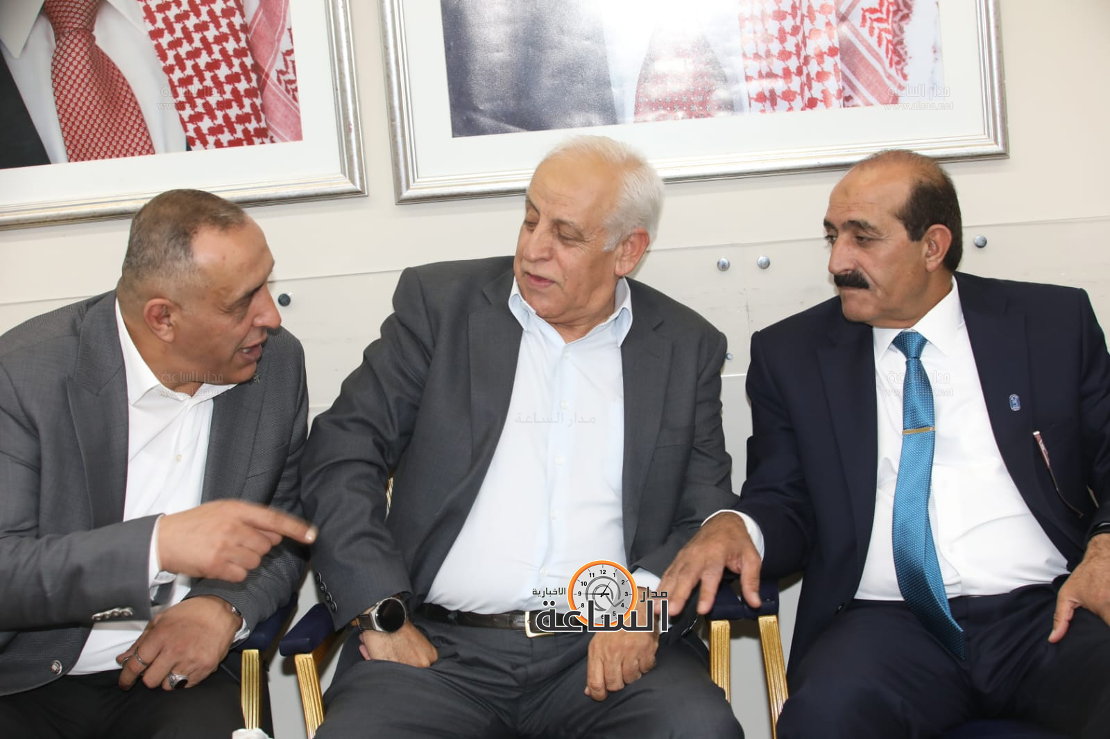 Madar Al-Saa Images 0.22386950541099826