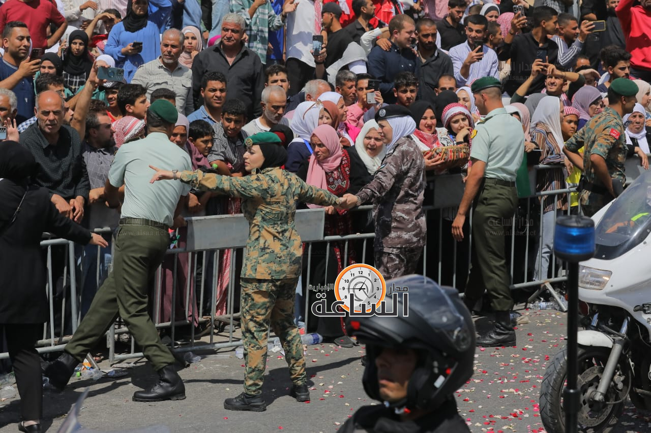 Madar Al-Saa Images 0.4415111521700894