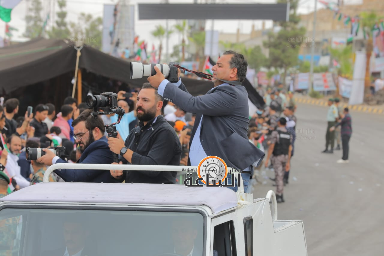 Madar Al-Saa Images 0.7555639359496107