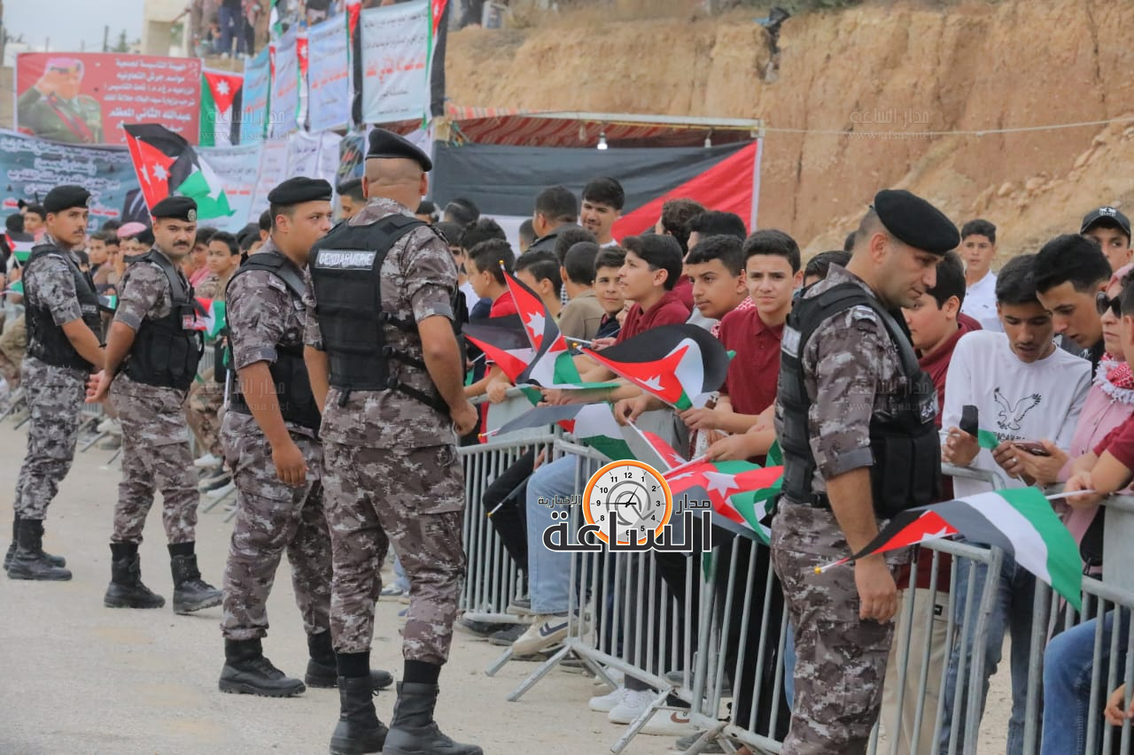 Madar Al-Saa Images 0.8898652068921675