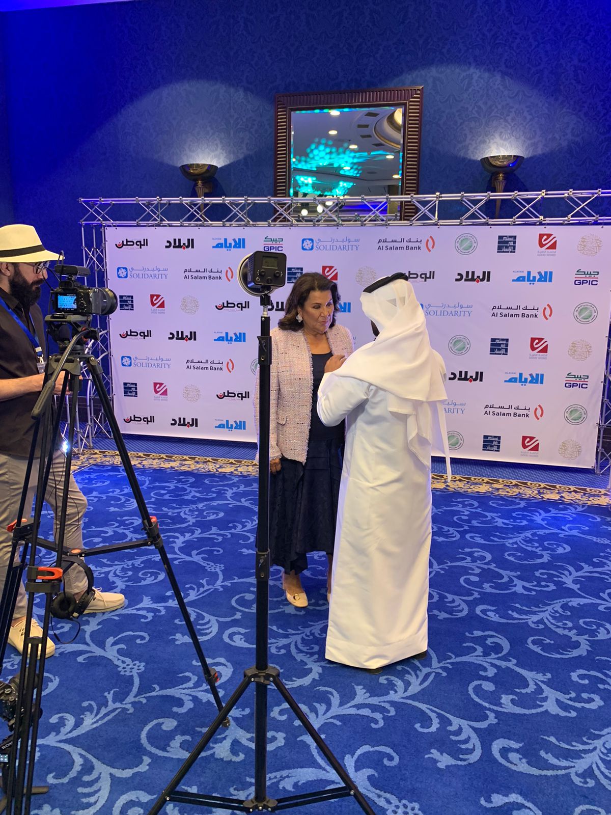 Madar Al-Saa Images 0.3517398164219494