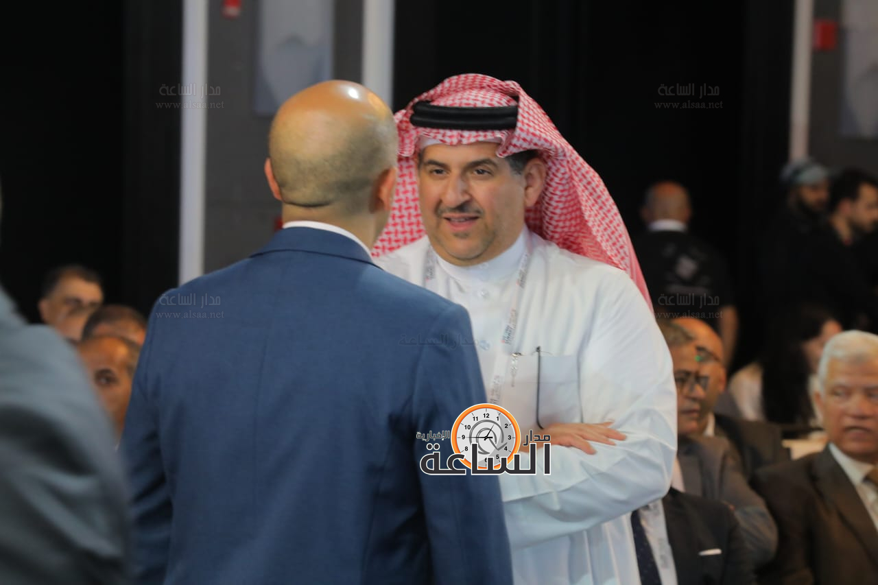 Madar Al-Saa Images 0.9880842304860302