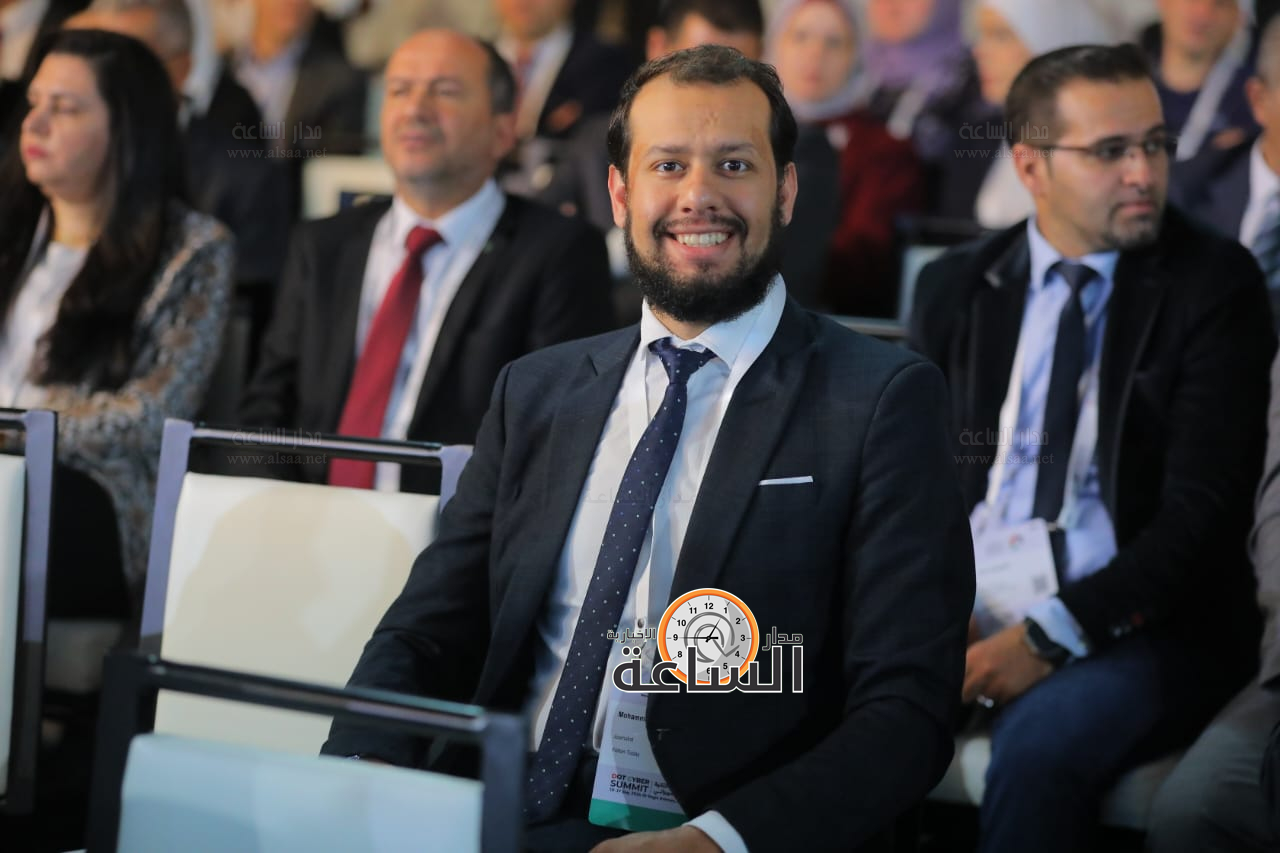 Madar Al-Saa Images 0.8673693332496957