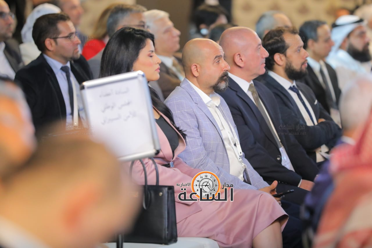 Madar Al-Saa Images 0.9608586947073896