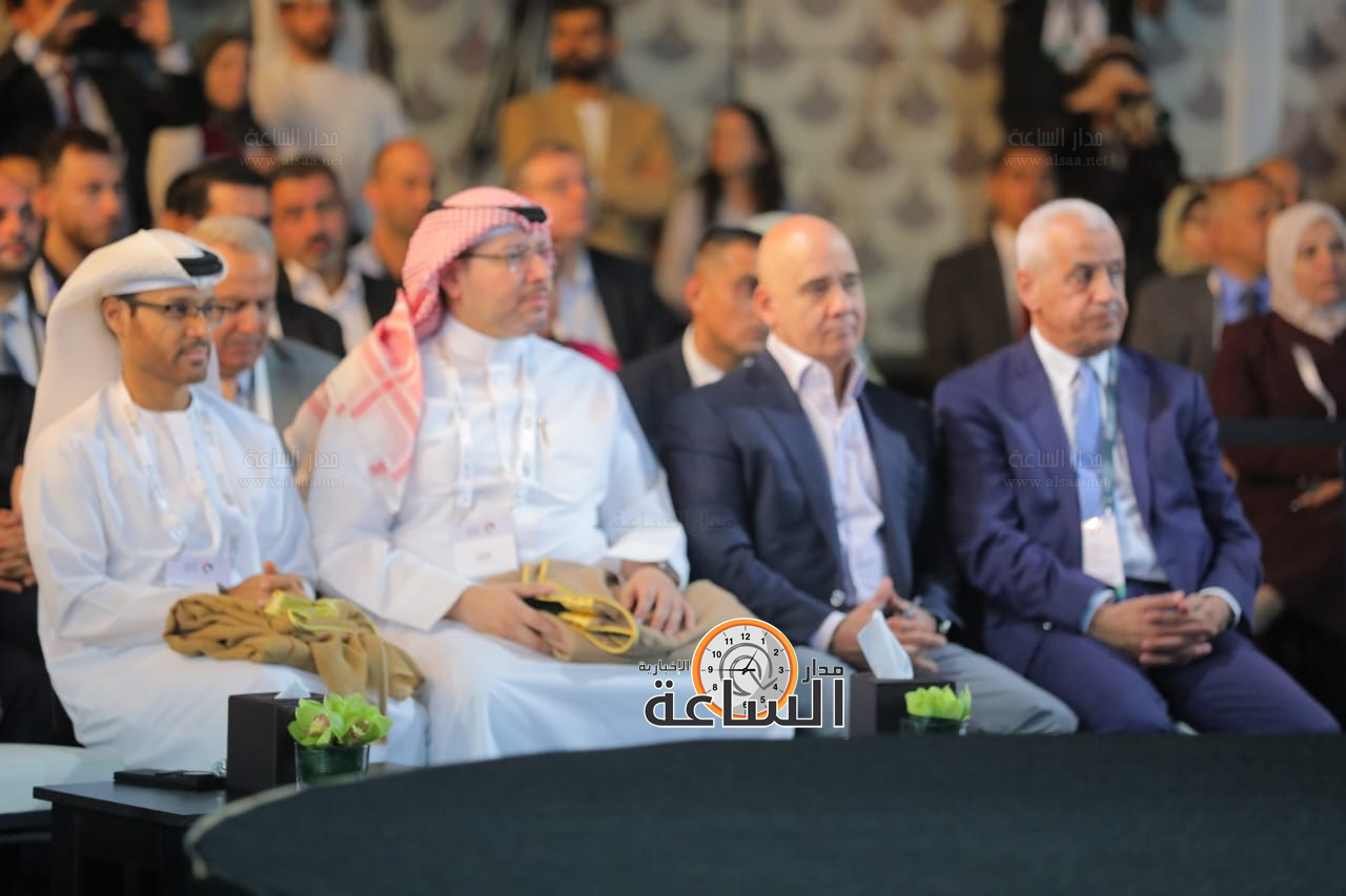 Madar Al-Saa Images 0.48145710414739606