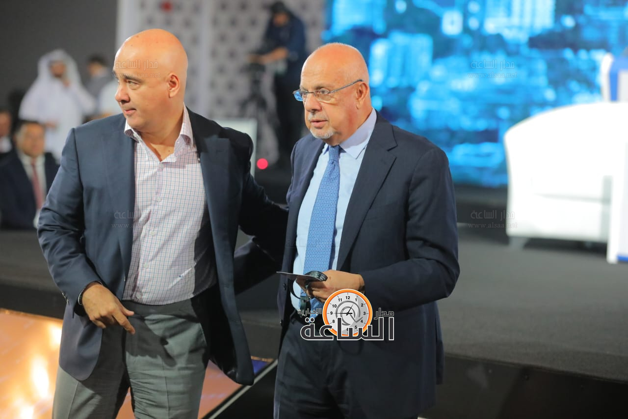 Madar Al-Saa Images 0.493217572769479