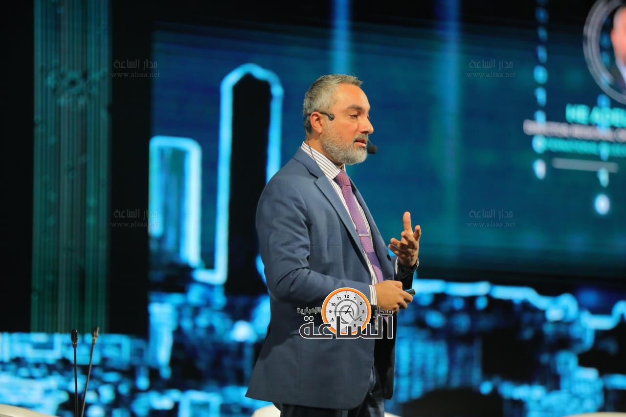 Madar Al-Saa Images 0.09569180360264129