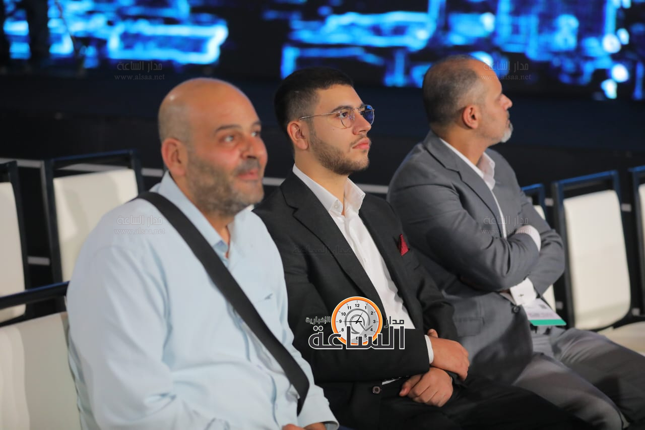 Madar Al-Saa Images 0.6792656154498511