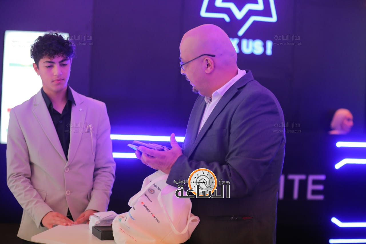 Madar Al-Saa Images 0.0372610801823241