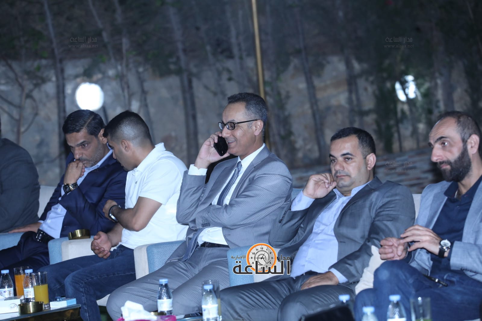 Madar Al-Saa Images 0.568484603204052