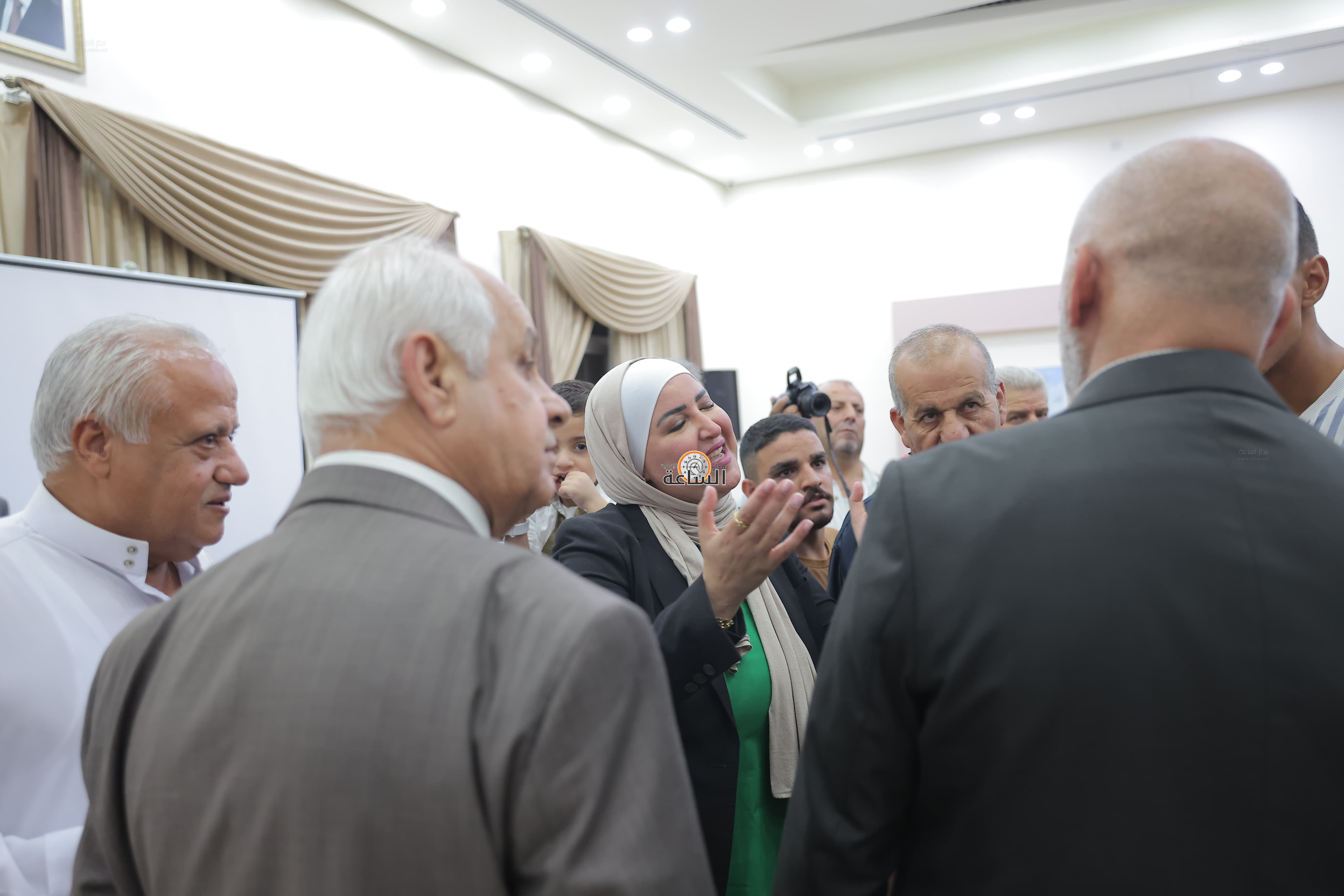 Madar Al-Saa Images 0.2016182364201029